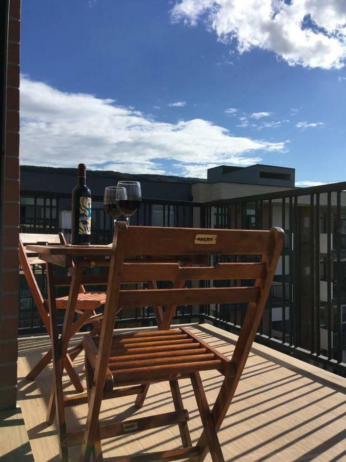 Sunny Apartment Ortachala ティビリシ エクステリア 写真