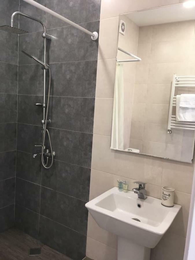 Sunny Apartment Ortachala ティビリシ エクステリア 写真
